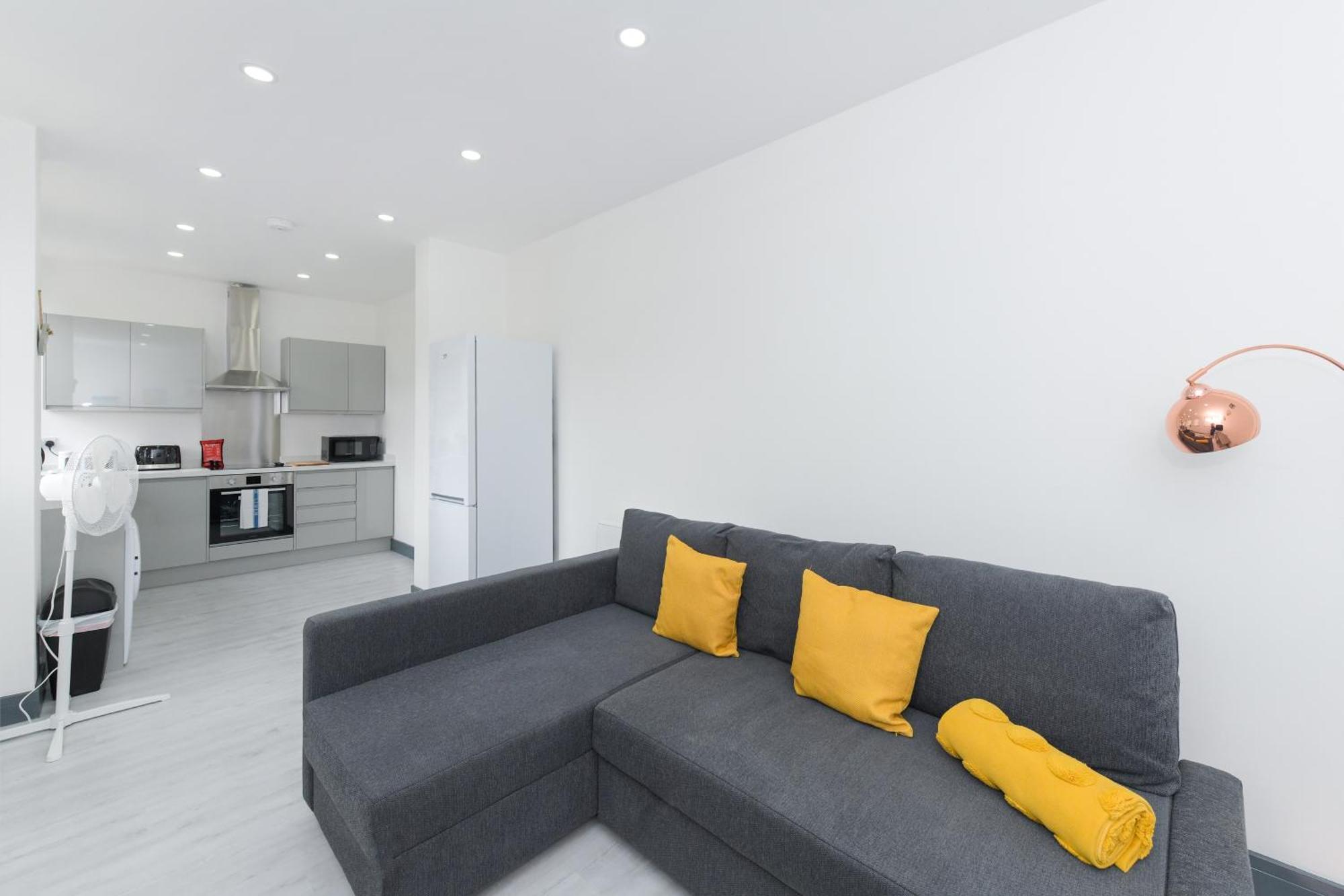 Nottingham City Centre Short Stay Apartments With Parking Værelse billede