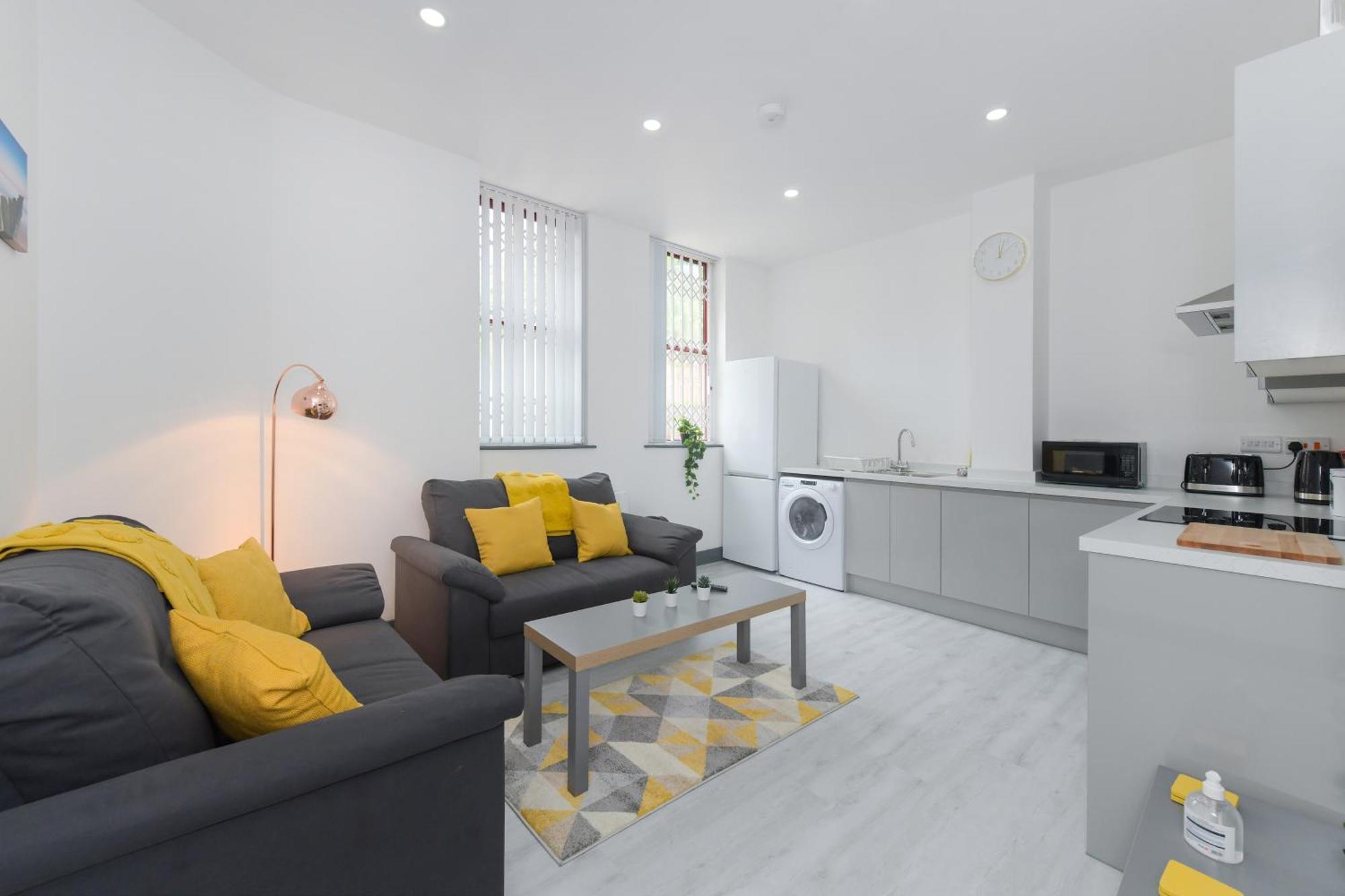 Nottingham City Centre Short Stay Apartments With Parking Værelse billede