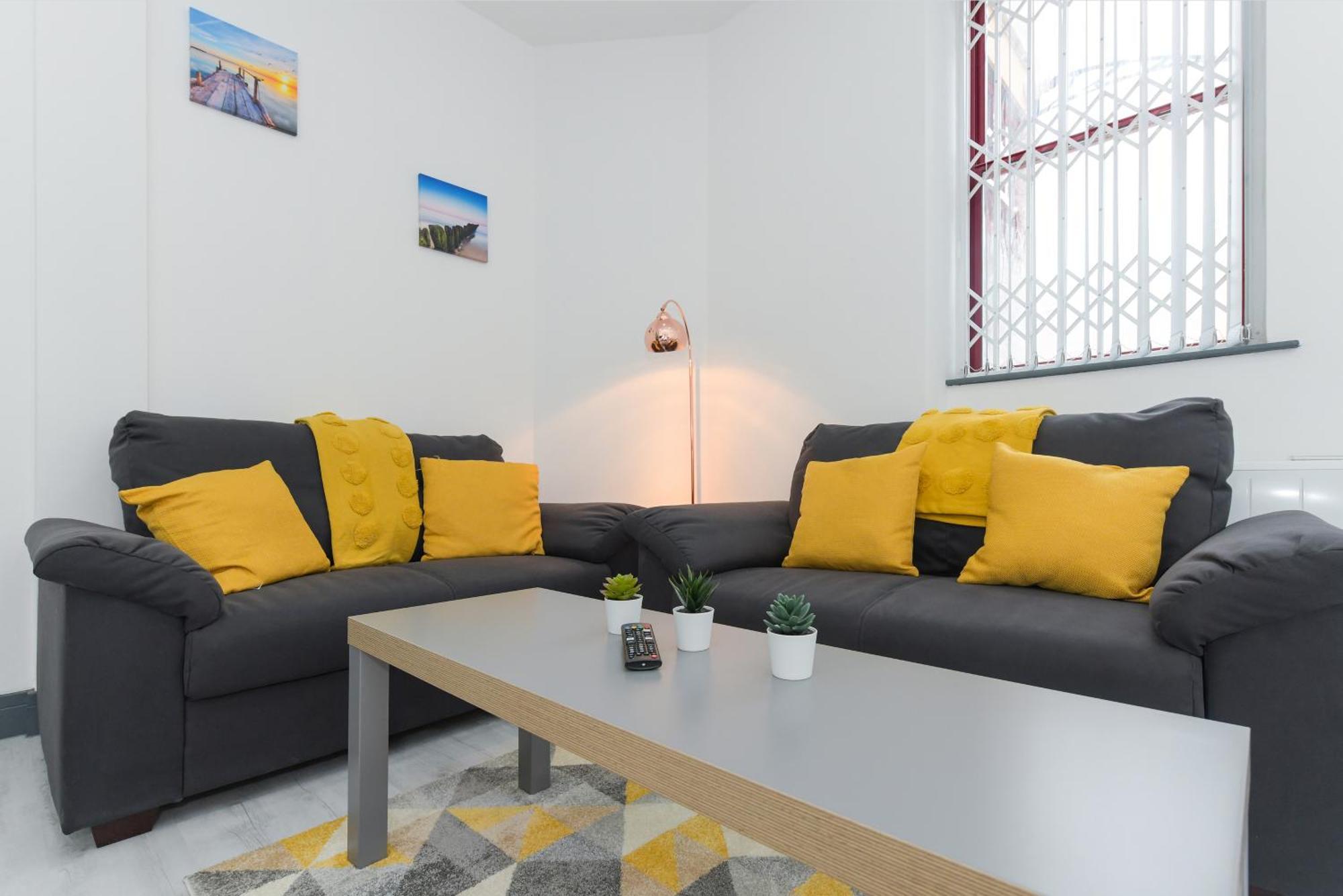 Nottingham City Centre Short Stay Apartments With Parking Værelse billede