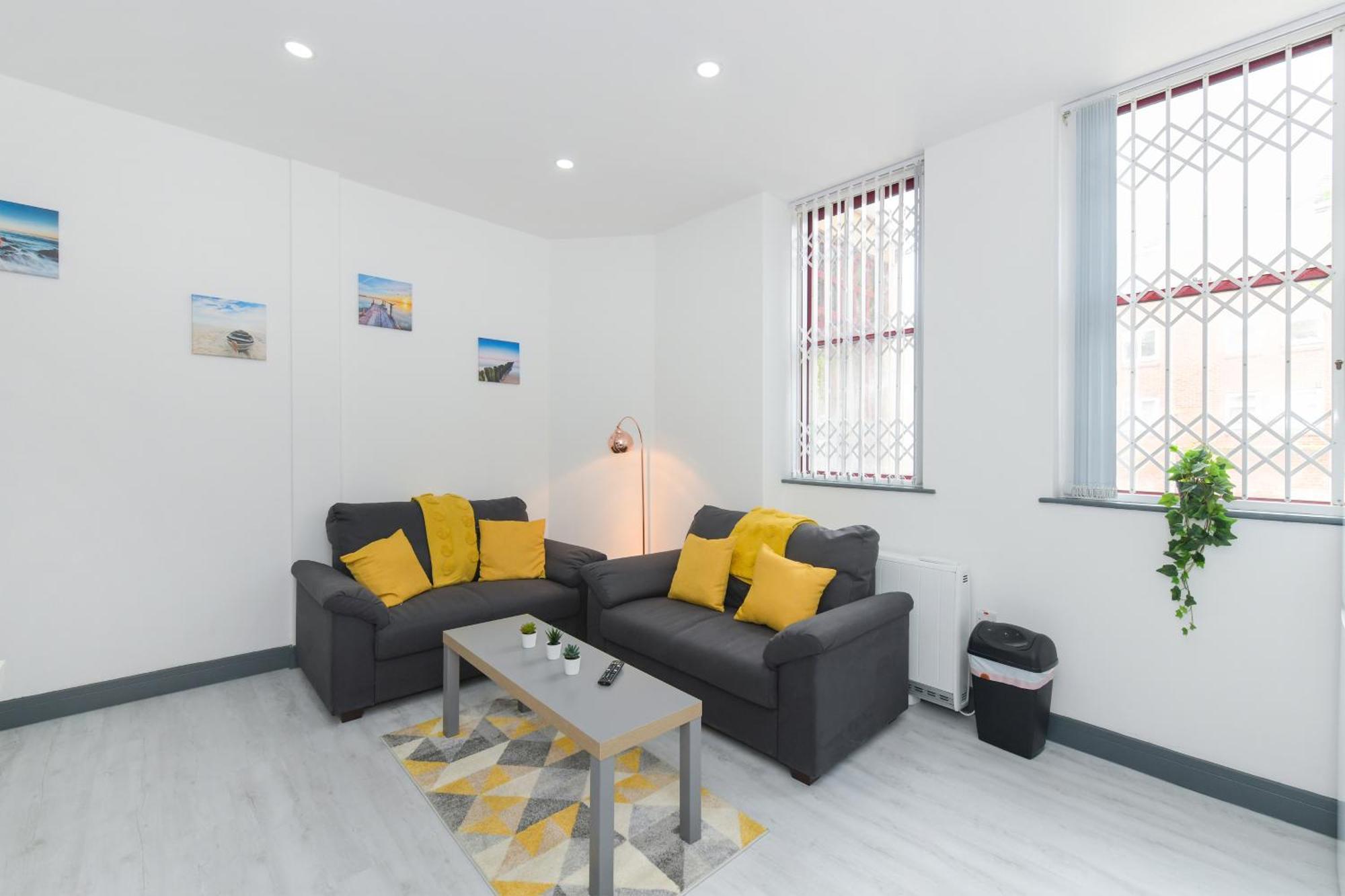 Nottingham City Centre Short Stay Apartments With Parking Værelse billede